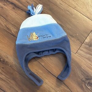 Disney Baby Classic Pooh Blue & White Fleece Hat